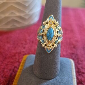 listing-status-banner